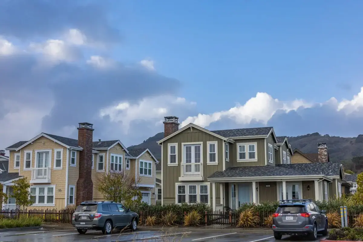 Homes on a quiet Orange County street
